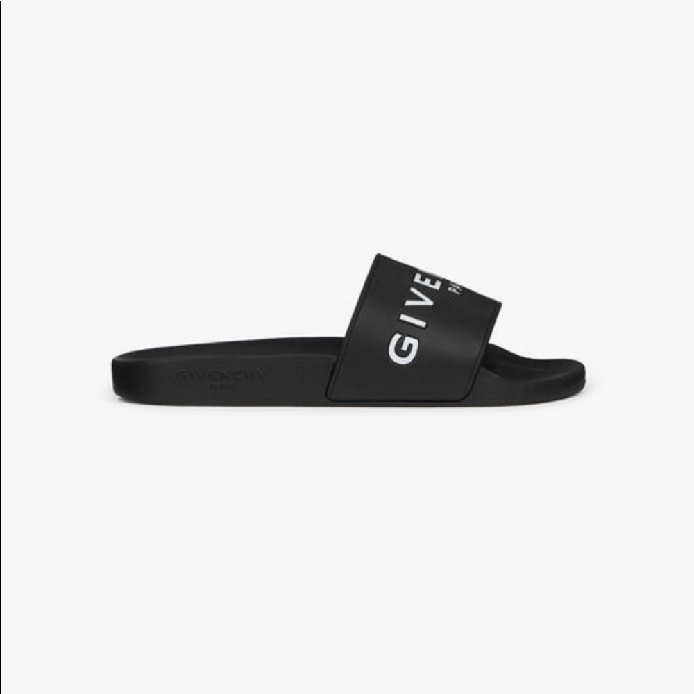 Givenchy Slides size 9/39 EU